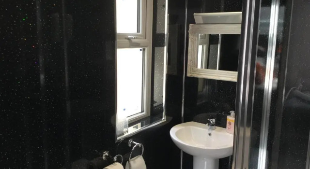 Семейный номер Standard The Benson Hotel
