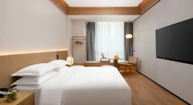 Семейный люкс Banlan Hotel (Jiujiang Railway Station Wanda Plaza)