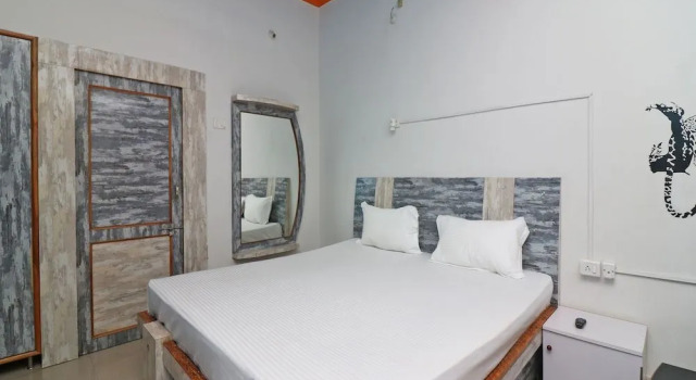 Oyo 42729 Hotel Kavin'S Inn