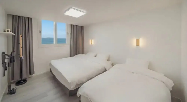 Pohang Luna Ocean View Pool Villa, Забронировать Вилла Отели провинции Кёнсан-Пукто с парковкой, Парковка