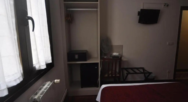 Номер Standard Pension Alameda