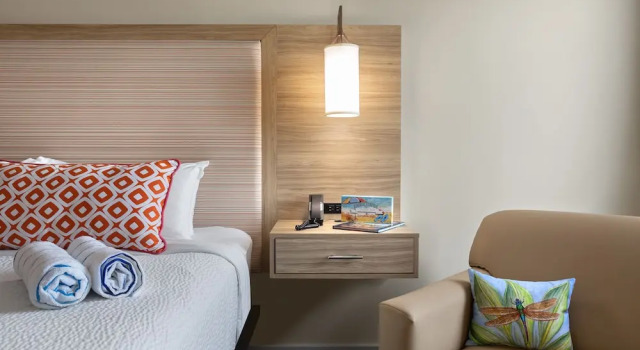 Номер Standard Surfside Beach Oceanfront Hotel