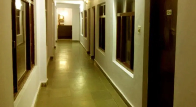 Hotel Manali Castle, Забронировать Отель Отели Манали с парковкой, Парковка