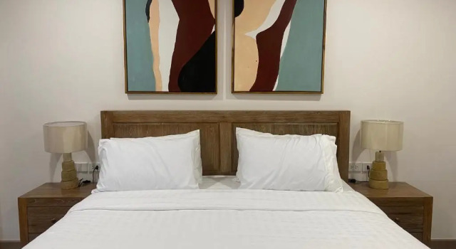 Nim-Mann Classy 615, Nimmanhemindra Rd, ChiangMai