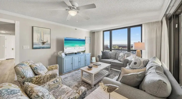 Номер Standard Coastal Tides at Enclave 403a