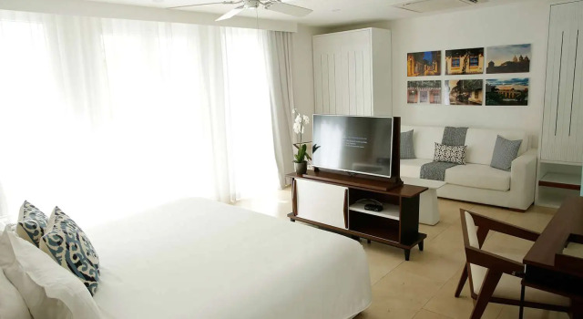 Полулюкс с видом на сад Nacar Hotel Cartagena, Curio Collection by Hilton