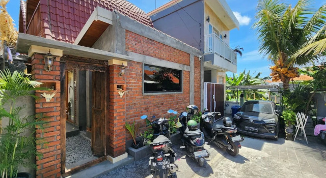 Jineng Guest house by the swand, Prenota Affittacamere Hotel economici a Dalung