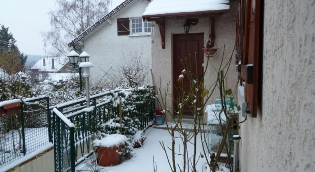 Коттедж Gîte Les Iris