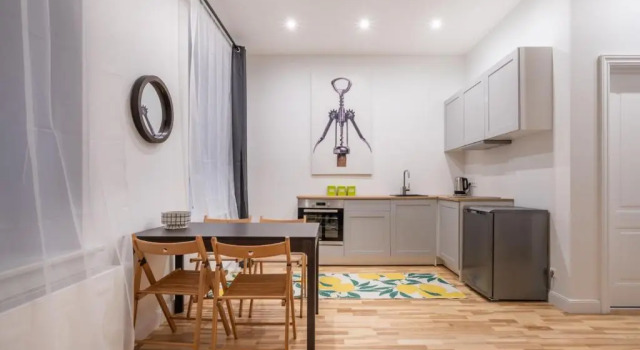 Lacplesa24 - Modern Studios in Riga City Center, Забронировать Апартаменты/квартира Апартаменты Риги, рядом с Академия Наук Латвии, Апартаменты/квартира