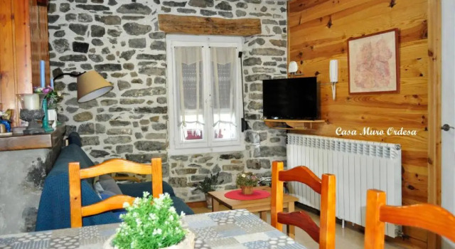 Апартаменты с 3 комнатами Casa Muro Ordesa