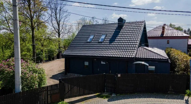Апартаменты Dom wakacyjny z Jacuzzi na wyłączność do 16 osób w centrum Zatora blisko Energylandii