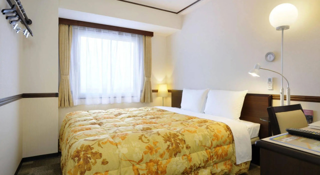 Toyoko Inn Higashi Hiroshima Saijo Station, Rezerwuj Hotel Higashi-Hiroshima Hiroszima