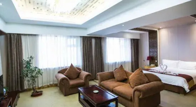 Люкс Deluxe Mudanjiang Kunlun Hotel