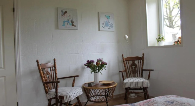 ERJO Bed&Breakfast, Book Hotel Hoteller i Holsted med parkering, Parkering