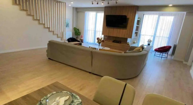 Duplex vip full mountain view near gondola, Забронировать Отель Отели Гудаури с бассейном, Бассейн