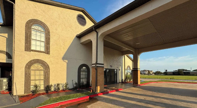 Days Inn La Porte, Book Motel La Porte Houston