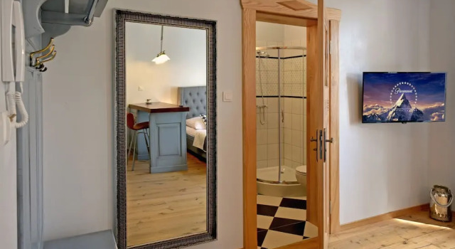 Номер Deluxe Dali ApartHOTEL