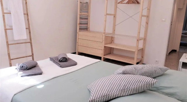 Апартаменты Цокольный этаж BEAUX APPARTEMENTS 65m2 AVEC ESPACES EXTERIEURS PARKINGS PROCHE PLAGE