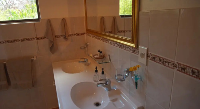 Семейные апартаменты Easy Five Guest House