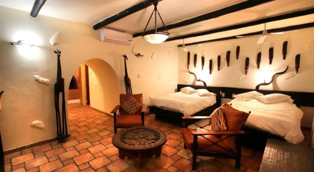 Номер Deluxe Mount Etjo Safari Lodge
