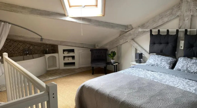 Appartement cosy et moderne, proche Cité des Papes