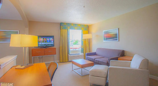 Люкс Holiday Inn & Suites Spring - The Woodlands