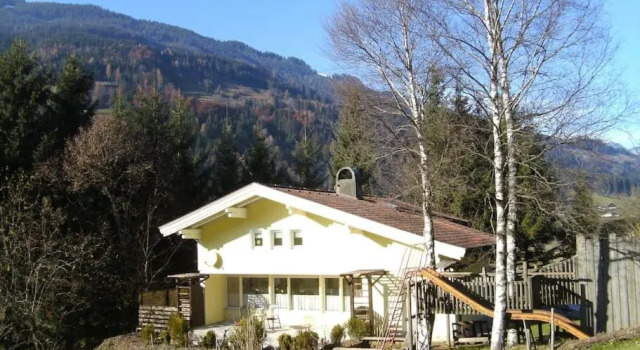 Коттедж Großes Ferienhaus in ruhiger Lage - WLAN b. 9 Per