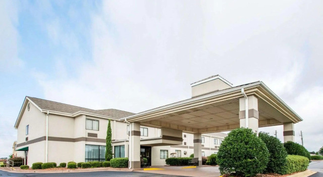 Номер Standard Quality Inn Prattville I-65