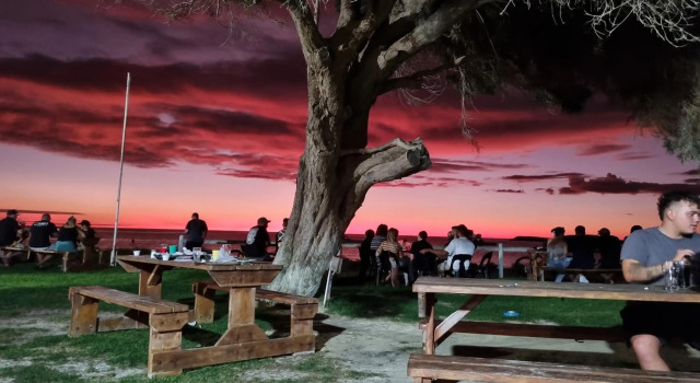 Just Chillin, Book Hotel Lancelin Western Australia