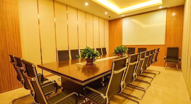 Xining Naduo Hotel, Забронировать Отель Отели Синин с бассейном, рядом с Mojia Street, Бассейн
