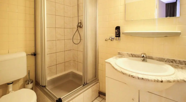 Четырёхместный номер Standard Hotel Xantener Eck