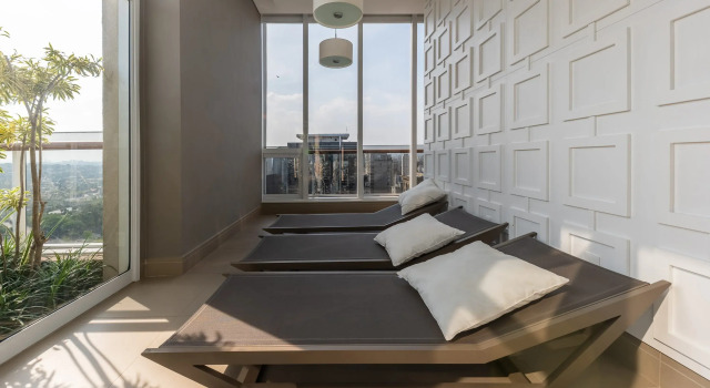 Apartamento luxuoso com vaga e ótima localização | Vila Olímpia