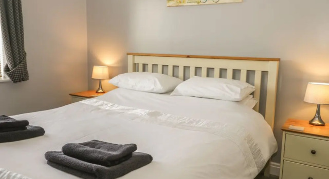 8 Richardson Court, Rezervați Casă de vacanță Whitby 