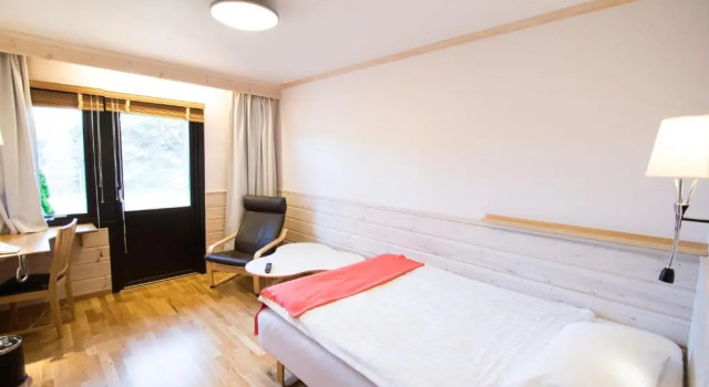 Värdshuset Flottaren, Rezerwuj Hotel Hotele w Svealand z parkingiem, Parking