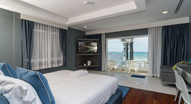 Sea Room's at Patong, Забронировать Отель Отели Патонг-Бич с бассейном, рядом с Больница Патонга, Бассейн
