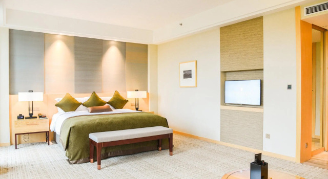 Номер Standard InterContinental Heilong Lake by IHG