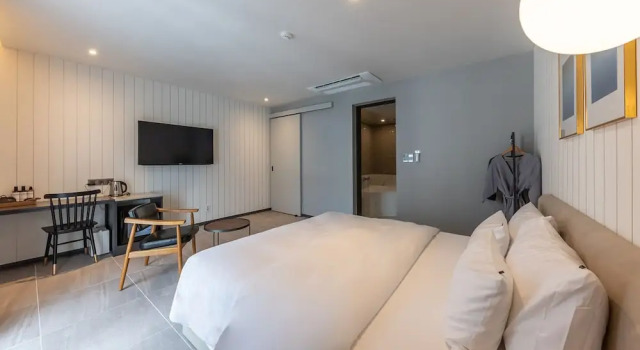 Browndot Hotel