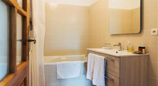 Двухместный номер Standard с балконом B&B Eth Béryè Petit