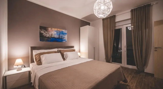 Rooms Dejana, Забронировать Отель Отели Приморско-Горанской жупания с парковкой, Парковка