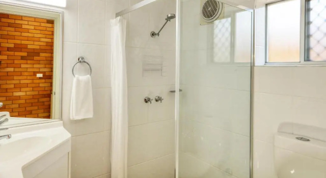 Номер Standard Court Street Motel