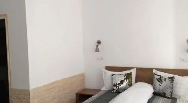 Апартаменты c 1 комнатой Sara House