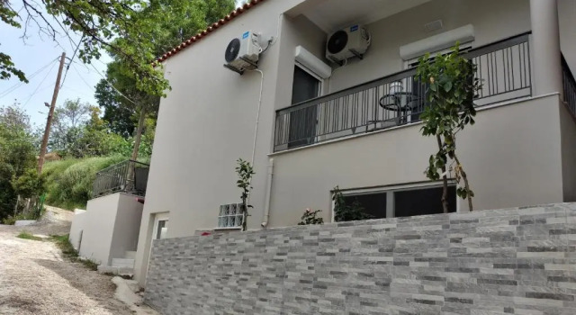 Коттедж Althea Village House