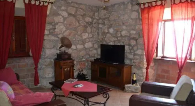 Apartment Sandi, Prenota Appartamento Hotel a Isole Quarnerine con parcheggio, Parcheggio