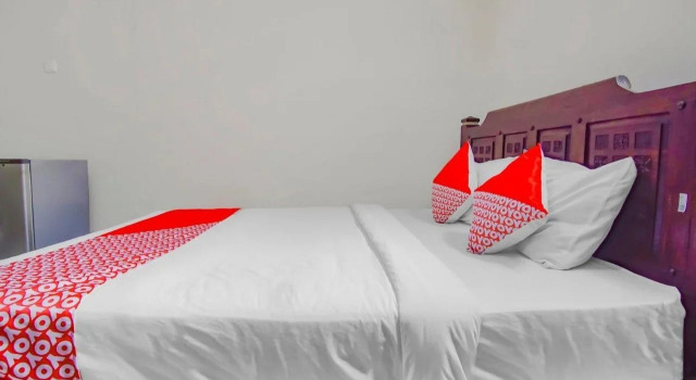 Hotel O Gayatri Residence