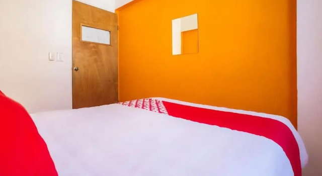 Hostal Hare Krishna, Prenota Ostello Ostelli a Nuevo León, Ostello