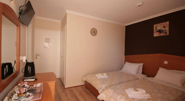 Parthenis Riviera Hotel
