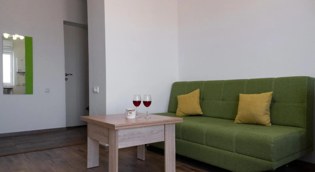 Bright apartment on 13th floor