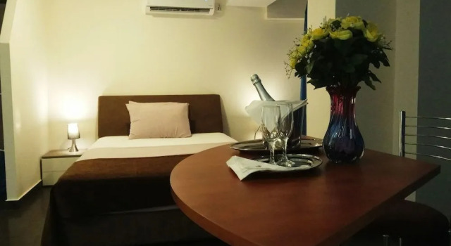 Athens-luxurious-suite 40, Rezervasyon Otel Holargos 