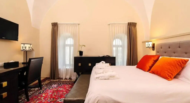 Полулюкс The Sephardic House Hotel in The Jewish Quarter