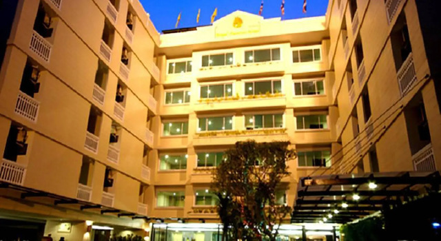 Royal Panerai Hotel Chiangmai, Забронировать Отель Отели Чиангмай с завтраком, рядом с City Art &amp; Cultural Centre, Завтраки